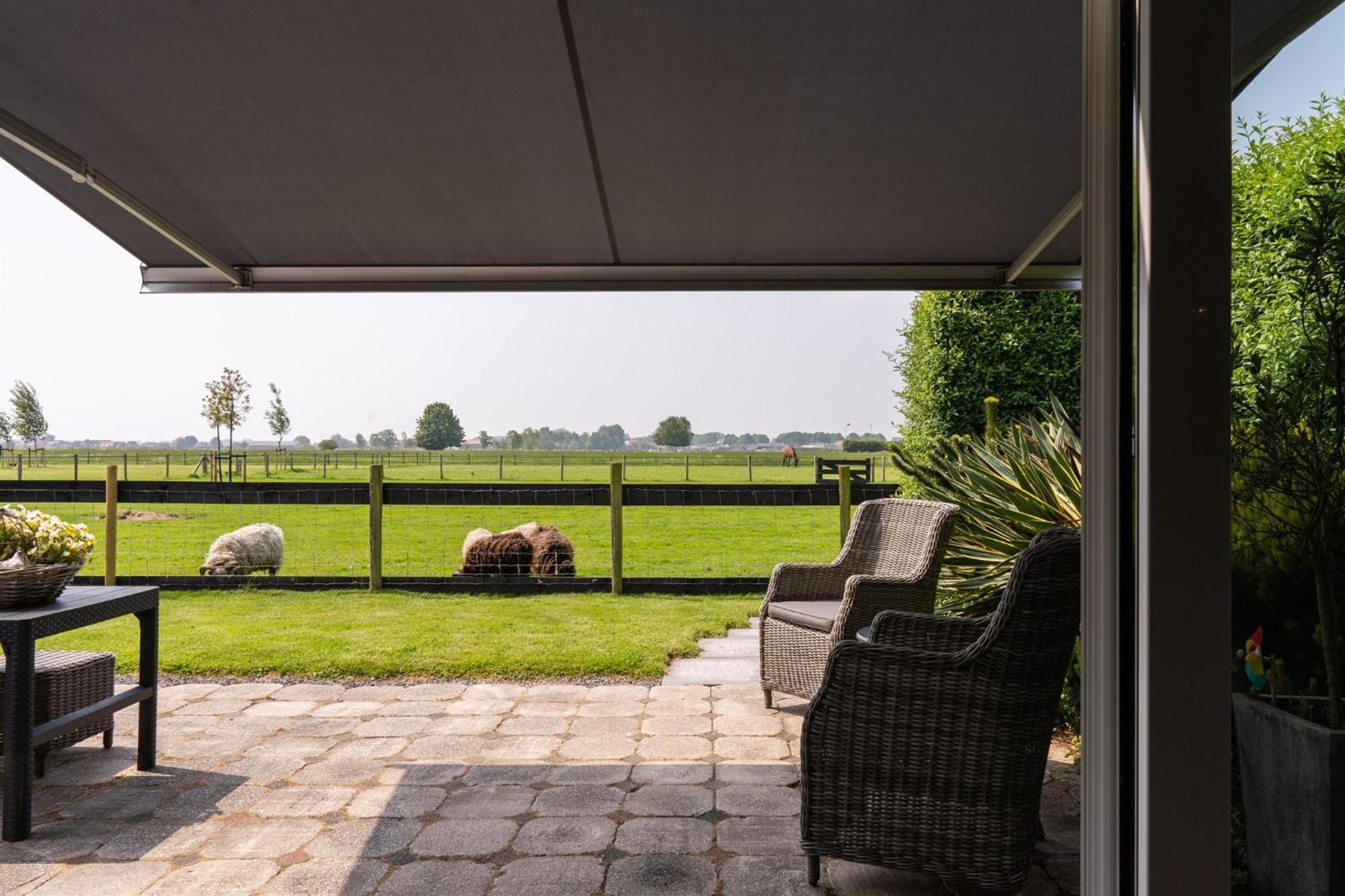Vakantiewoning Le Garaazje 'S-Gravendeel Екстериор снимка