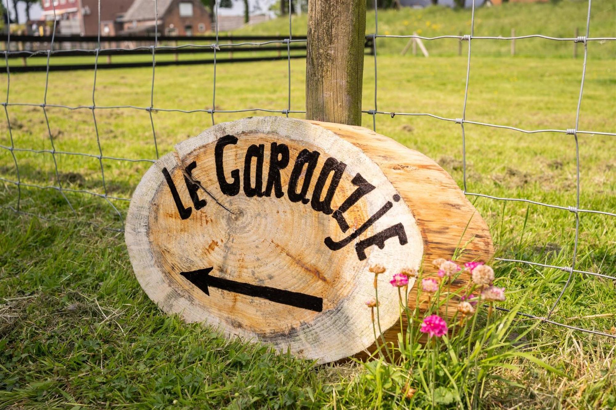 Vakantiewoning Le Garaazje 'S-Gravendeel Екстериор снимка