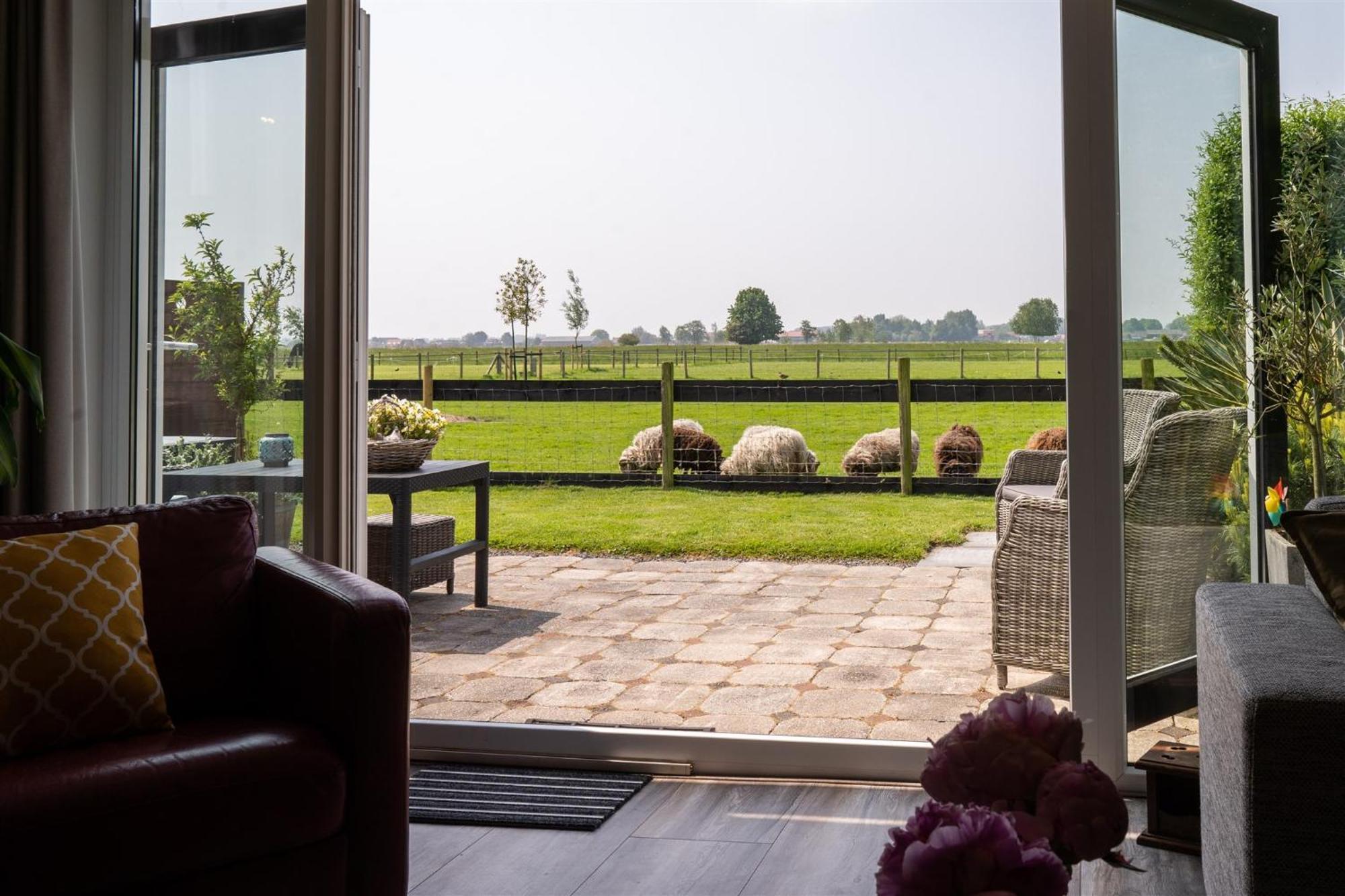 Vakantiewoning Le Garaazje 'S-Gravendeel Екстериор снимка